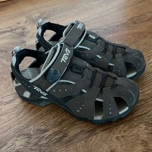 Women’s Teva hiking sandal